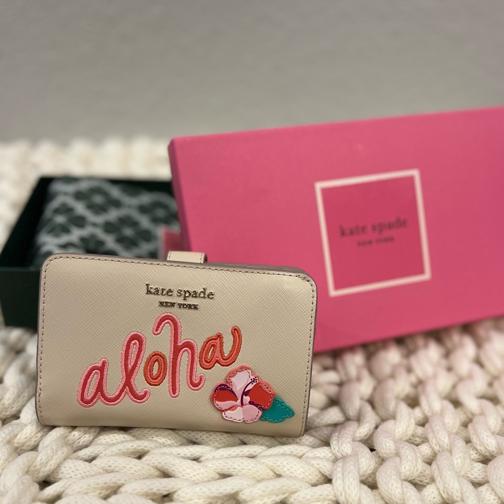 Brand New, Never Used Kate Spade Wallet